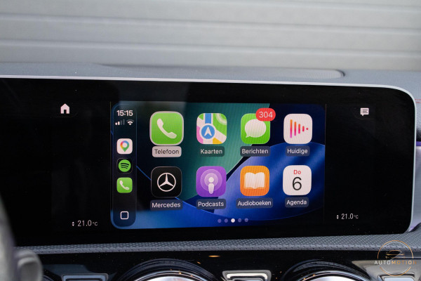 Mercedes-Benz CLA-Klasse 180 Premium Plus AMG PANO MEMORY HUD STOELVERWARMING CAMERA DIFFUSER BURMESTER