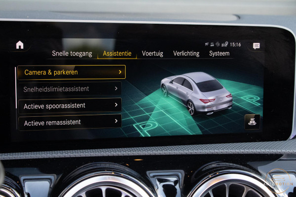 Mercedes-Benz CLA-Klasse 180 Premium Plus AMG PANO MEMORY HUD STOELVERWARMING CAMERA DIFFUSER BURMESTER