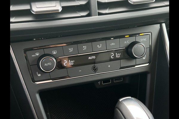Volkswagen Polo 1.0 TSI Highline Business R | LED | Virtual Cockpit | ACC | Clima | Carplay | R-Line