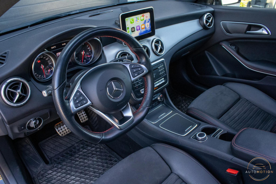 Mercedes-Benz CLA-Klasse 180 Buss AMG PANO CAMERA CARPLAY LED