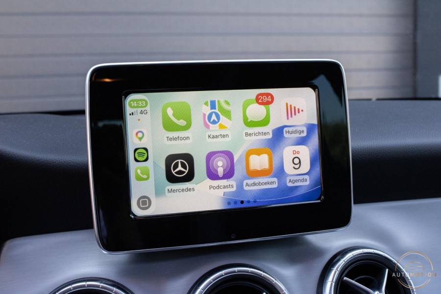 Mercedes-Benz CLA-Klasse 180 Buss AMG PANO CAMERA CARPLAY LED