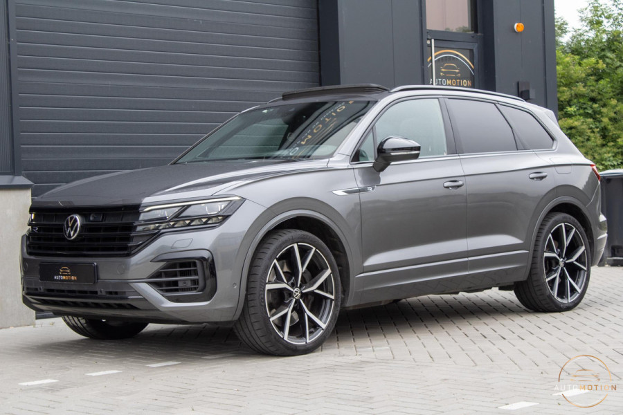 Volkswagen Touareg 3.0 TSi eHybrid 4MOTION R Trekhaak Luchtvering Camera Nightvision