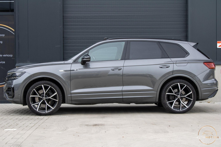 Volkswagen Touareg 3.0 TSi eHybrid 4MOTION R Trekhaak Luchtvering Camera Nightvision