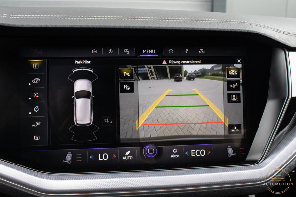 Volkswagen Touareg 3.0 TSi eHybrid 4MOTION R Trekhaak Luchtvering Camera Nightvision