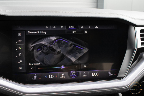 Volkswagen Touareg 3.0 TSi eHybrid 4MOTION R Trekhaak Luchtvering Camera Nightvision