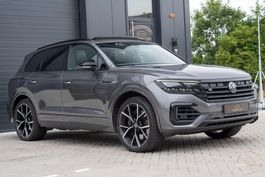Volkswagen Touareg 3.0 TSi eHybrid 4MOTION R Trekhaak Luchtvering Camera Nightvision