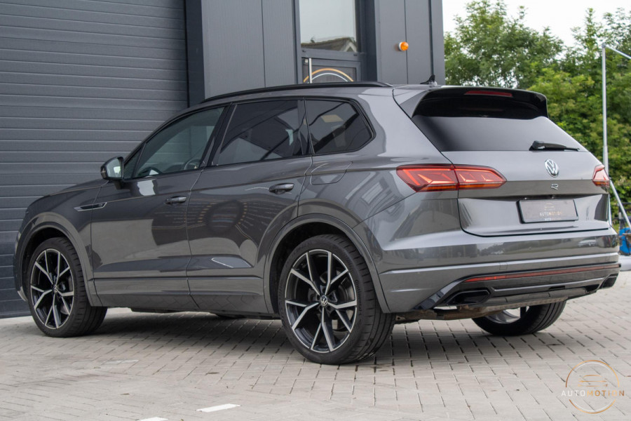 Volkswagen Touareg 3.0 TSi eHybrid 4MOTION R Trekhaak Luchtvering Camera Nightvision