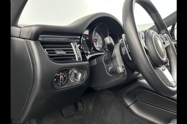 Porsche Macan 3.0 S Sport Chrono Pano-dak/PDLS-Light/21'LMV Trekhaak