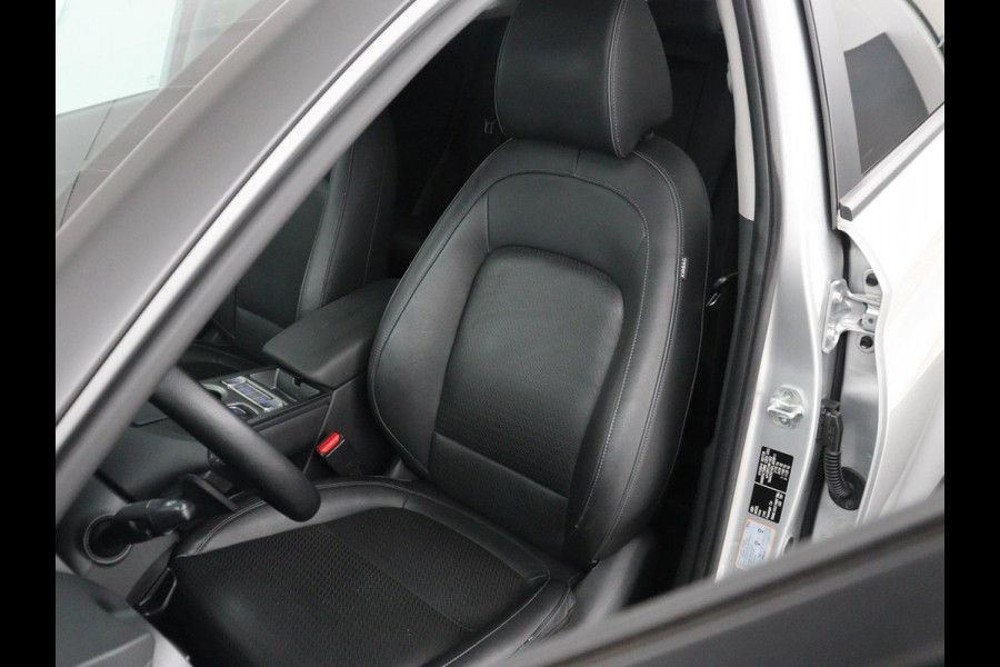 Hyundai Kona EV Fashion Design 64 kWh | SOH 94.6% | Leder | Head-up | Trekhaak | Adaptive cruise | Carplay | Stoelverwarming | Krell Sound | Dodehoek detectie |