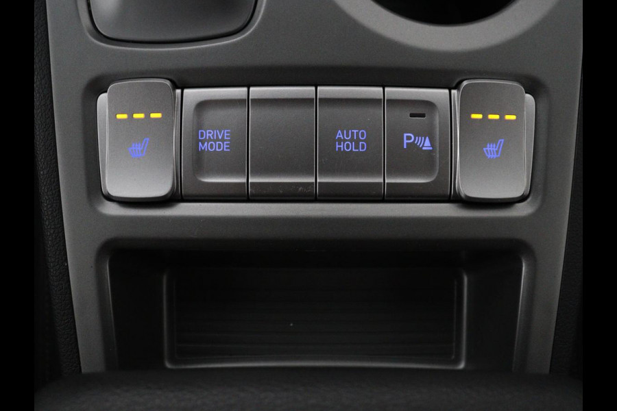 Hyundai Kona EV Fashion Design 64 kWh | SOH 94.6% | Leder | Head-up | Trekhaak | Adaptive cruise | Carplay | Stoelverwarming | Krell Sound | Dodehoek detectie |