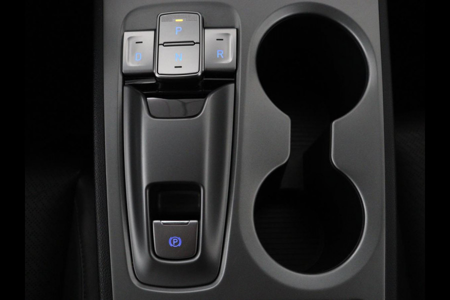 Hyundai Kona EV Fashion Design 64 kWh | SOH 94.6% | Leder | Head-up | Trekhaak | Adaptive cruise | Carplay | Stoelverwarming | Krell Sound | Dodehoek detectie |