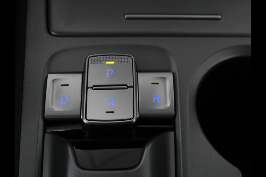 Hyundai Kona EV Fashion Design 64 kWh | SOH 94.6% | Leder | Head-up | Trekhaak | Adaptive cruise | Carplay | Stoelverwarming | Krell Sound | Dodehoek detectie |