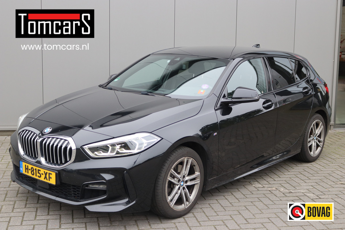 BMW 1-serie 118i 140PK Automaat Executive Edition M-Sport Sportstoelen/Parkeerhulp/Navigatie/Cruise-control