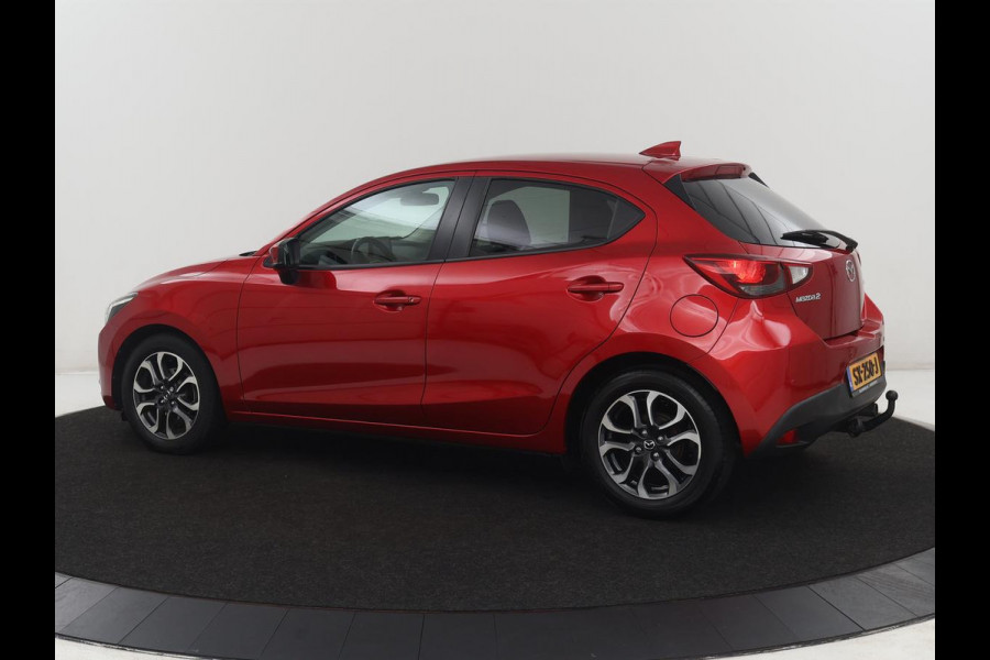 Mazda 2 1.5 Skyactiv-G GT-M | Trekhaak | Park assist | | Trekhaak | Park assist | Cruise control | Navigatie | Bluetooth | DAB | Stoelverwarming | Climate control | Full LED |