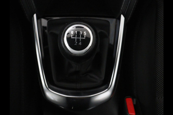 Mazda 2 1.5 Skyactiv-G GT-M | Trekhaak | Park assist | | Trekhaak | Park assist | Cruise control | Navigatie | Bluetooth | DAB | Stoelverwarming | Climate control | Full LED |