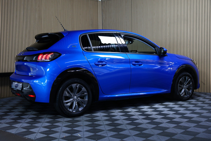 Peugeot e-208 EV Blue Lease Allure 50 kWh AVM VIRTUAL KEYLESS CLIMA CAMERA CRUISE PARK ASS BT"21