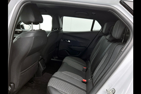 Peugeot 2008 1.2 PureTech 130 Allure CAMERA | CARPLAY & NAVI | STOF-LEER