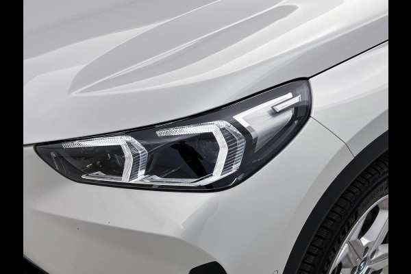 BMW X1 xDrive25e Plug-In Hybrid PANORAMADAK | EL. BED. STOEL | MASSAGE | AD-LED