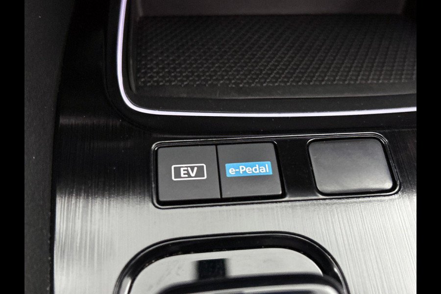 Nissan X-Trail 1.5 e-Power N-Connecta PANORAMADAK | 360° CAMERA | AD-CRUISE | CARPLAY & NAVI