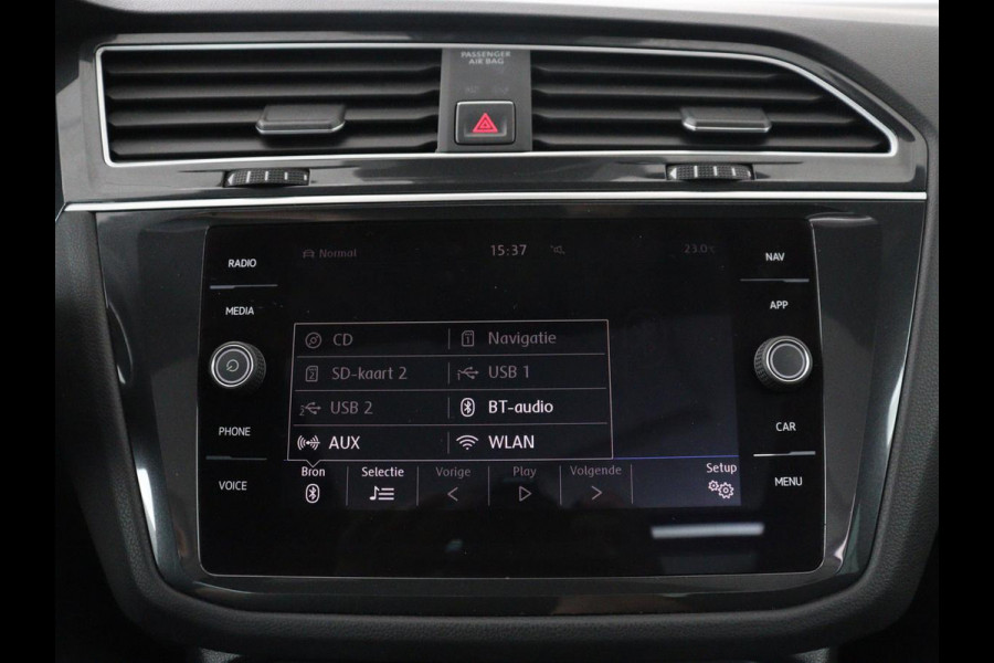 Volkswagen Tiguan 1.4 TSI 150PK Aut. 4Motion Highline Business R | R-Line | Pano | Navi | Virtual Display | Stoelverwarming | Camera | Trekhaak | Climate Control | DAB+ | Carplay