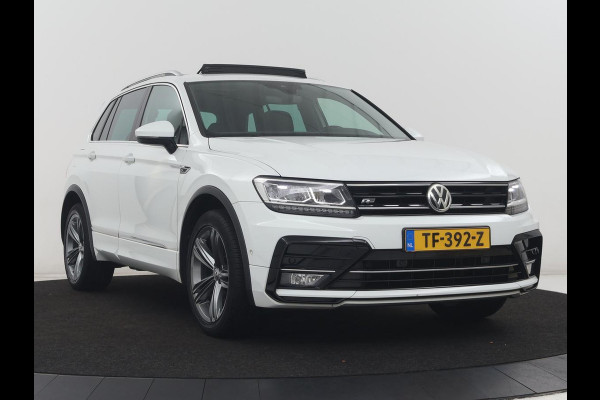 Volkswagen Tiguan 1.4 TSI 150PK Aut. 4Motion Highline Business R | R-Line | Pano | Navi | Virtual Display | Stoelverwarming | Camera | Trekhaak | Climate Control | DAB+ | Carplay
