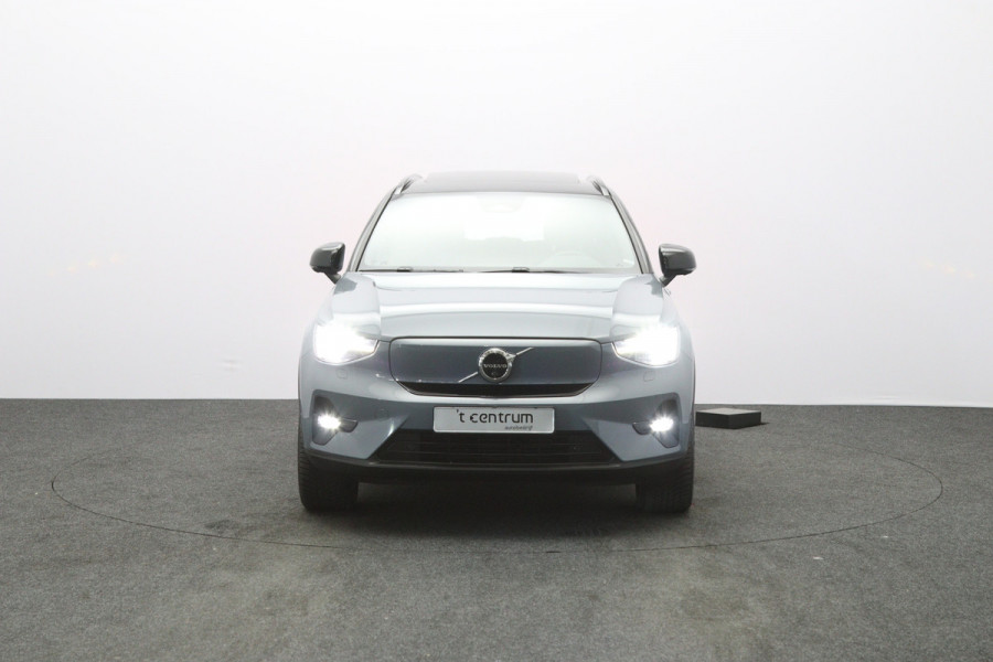 Volvo XC40 Recharge Twin Ultimate 82 kWh 408 PK, Trekhaak, Panoramadak, Harman/kardon, 360 Camera, 4X Stoelverwarming