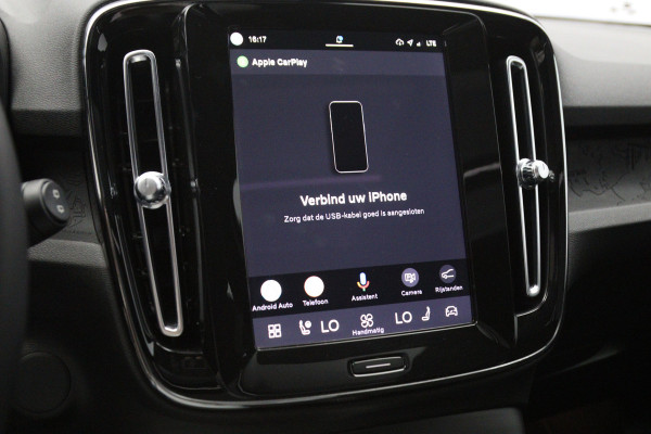 Volvo XC40 Recharge Twin Ultimate 82 kWh 408 PK, Trekhaak, Panoramadak, Harman/kardon, 360 Camera, 4X Stoelverwarming