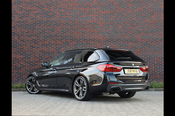 BMW 5 Serie Touring M550d xDrive | Pano - Trekhaak - HUD