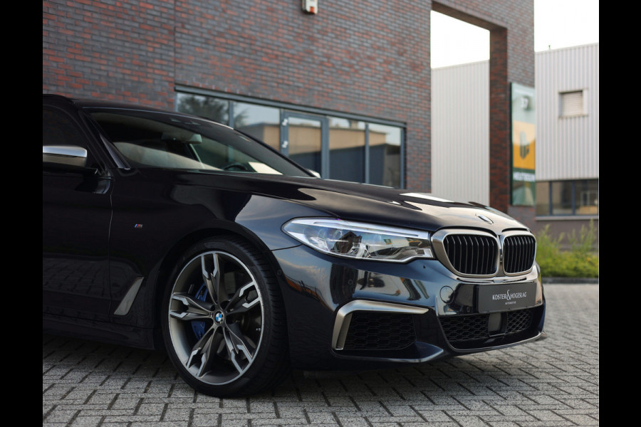 BMW 5 Serie Touring M550d xDrive | Pano - Trekhaak - HUD