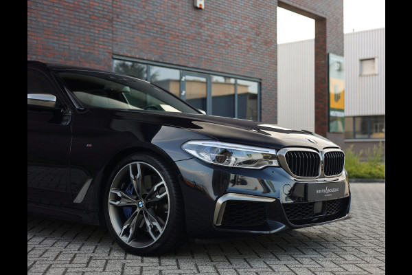 BMW 5 Serie Touring M550d xDrive | Pano - Trekhaak - HUD