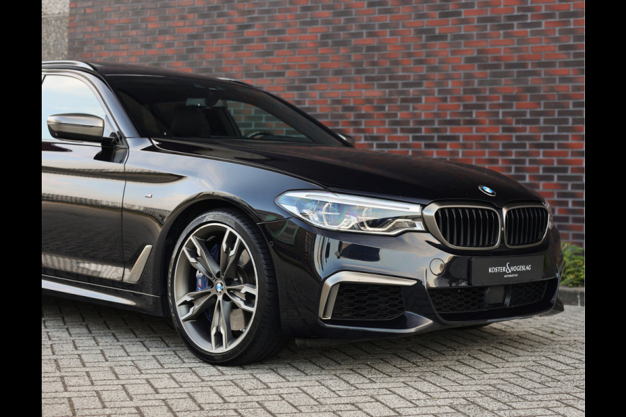 BMW 5 Serie Touring M550d xDrive | Pano - Trekhaak - HUD