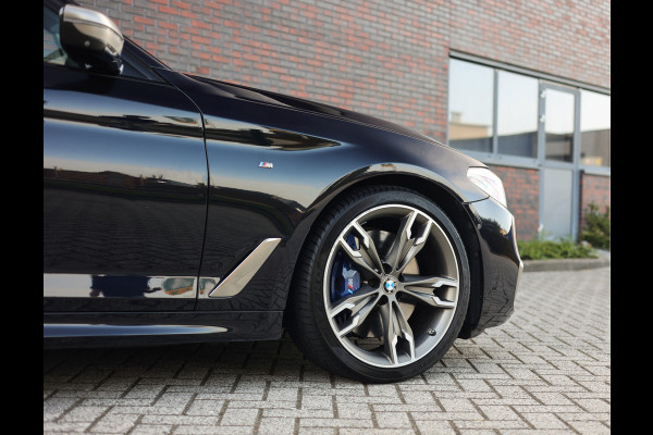 BMW 5 Serie Touring M550d xDrive | Pano - Trekhaak - HUD
