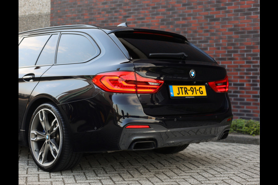 BMW 5 Serie Touring M550d xDrive | Pano - Trekhaak - HUD