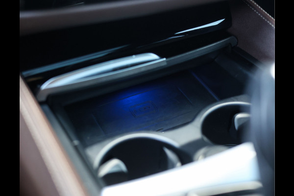 BMW 5 Serie Touring M550d xDrive | Pano - Trekhaak - HUD