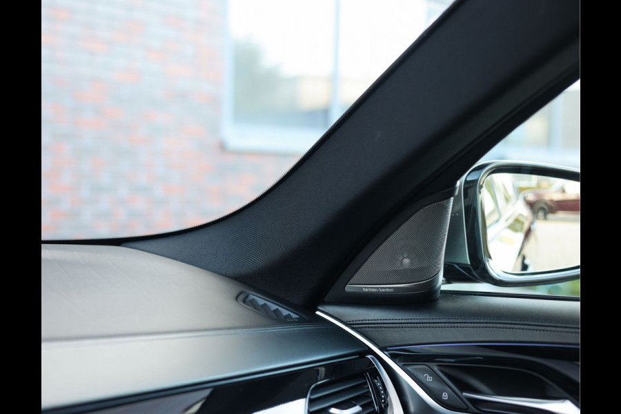 BMW 5 Serie Touring M550d xDrive | Pano - Trekhaak - HUD