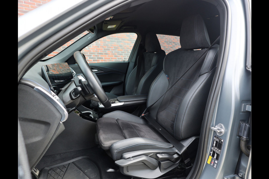 BMW X1 30e xDrive | M onderstel - Sportstoelen - Direct rijden!