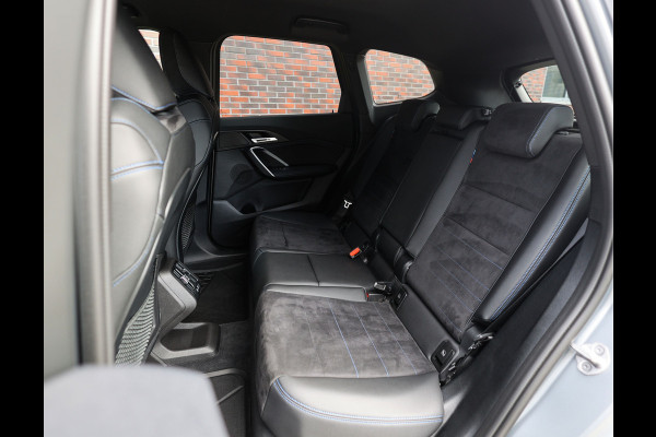 BMW X1 30e xDrive | M onderstel - Sportstoelen - Direct rijden!