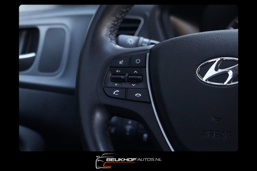 Hyundai i20 1.2 HP i-Motion Trekhaak Stoelverwarming Airco