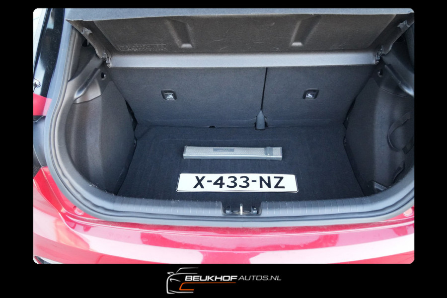 Hyundai i20 1.2 HP i-Motion Trekhaak Stoelverwarming Airco