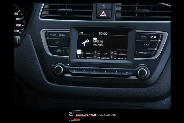 Hyundai i20 1.2 HP i-Motion Trekhaak Stoelverwarming Airco