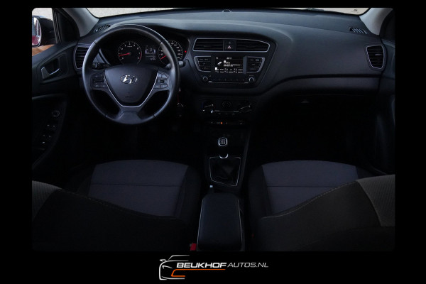 Hyundai i20 1.2 HP i-Motion Trekhaak Stoelverwarming Airco