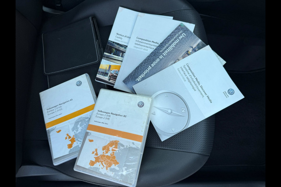 Volkswagen Caddy 1.4 TGI EcoFuel /Trekhaak /Cruise / Navigatie