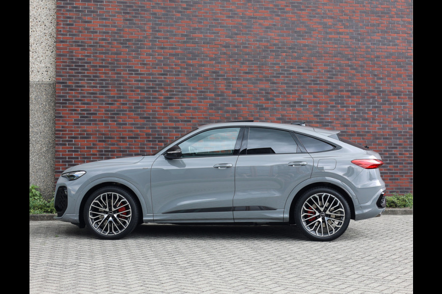 Audi Q5 Sportback 2.0 e-hybrid quattro | Tech Pro - B&O - Carbon