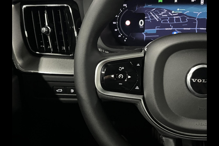 Volvo XC60 T8 PHEV AWD Ultra Black Edition Stoel ventilatie | Bowers & Wilkins |  Massage | Open dak | Stoel-/stuurverwarming | Head-up | 360 camera | *455PK*