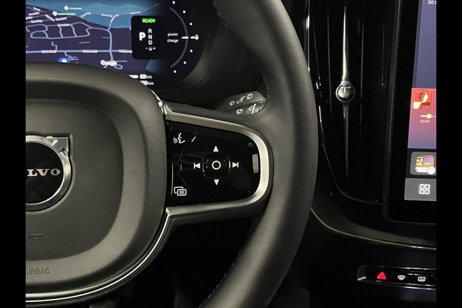 Volvo XC60 T8 PHEV AWD Ultra Black Edition Stoel ventilatie | Bowers & Wilkins |  Massage | Open dak | Stoel-/stuurverwarming | Head-up | 360 camera | *455PK*