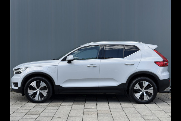 Volvo XC40 BWJ 2021 | T4 211PK Recharge Inscription | TREKHAAK | PANO DAK | LEER | STANDKACHEL | CLIMA | NAVI | CRUISE | 19'' LMV | PDC 2X