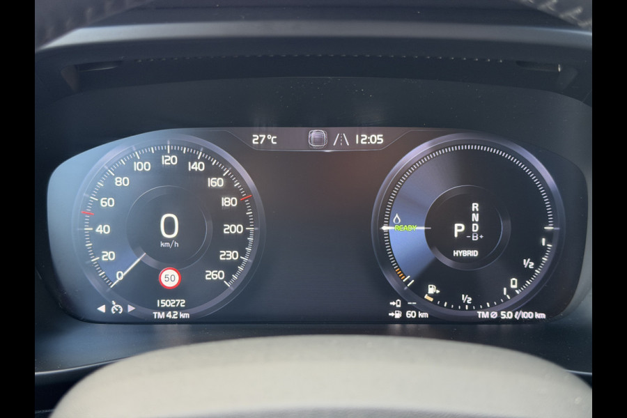 Volvo XC40 BWJ 2021 | T4 211PK Recharge Inscription | TREKHAAK | PANO DAK | LEER | STANDKACHEL | CLIMA | NAVI | CRUISE | 19'' LMV | PDC 2X