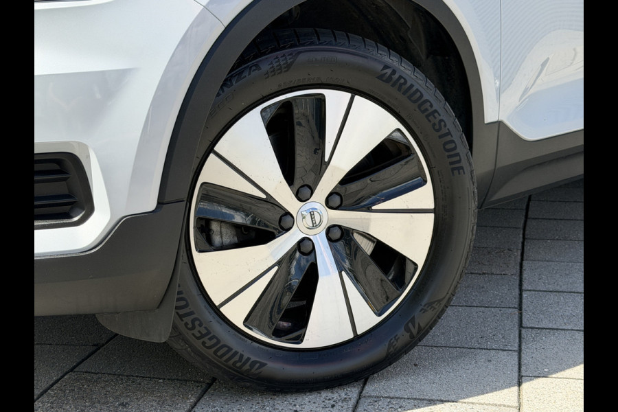 Volvo XC40 BWJ 2021 | T4 211PK Recharge Inscription | TREKHAAK | PANO DAK | LEER | STANDKACHEL | CLIMA | NAVI | CRUISE | 19'' LMV | PDC 2X