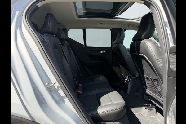 Volvo XC40 BWJ 2021 | T4 211PK Recharge Inscription | TREKHAAK | PANO DAK | LEER | STANDKACHEL | CLIMA | NAVI | CRUISE | 19'' LMV | PDC 2X