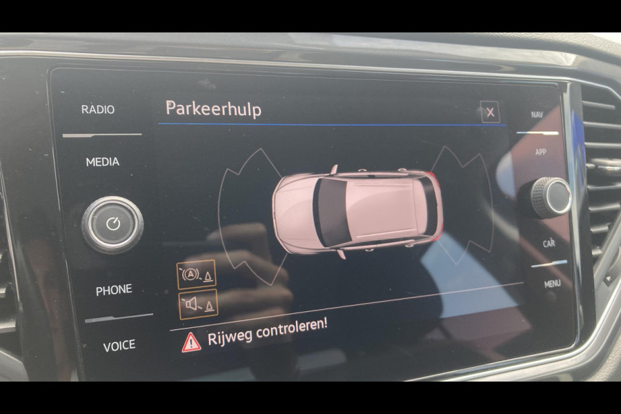 Volkswagen T-Roc 1.5 TSI 150pk DSG Sport | Led | Clima | Acc | Virtual cockpit